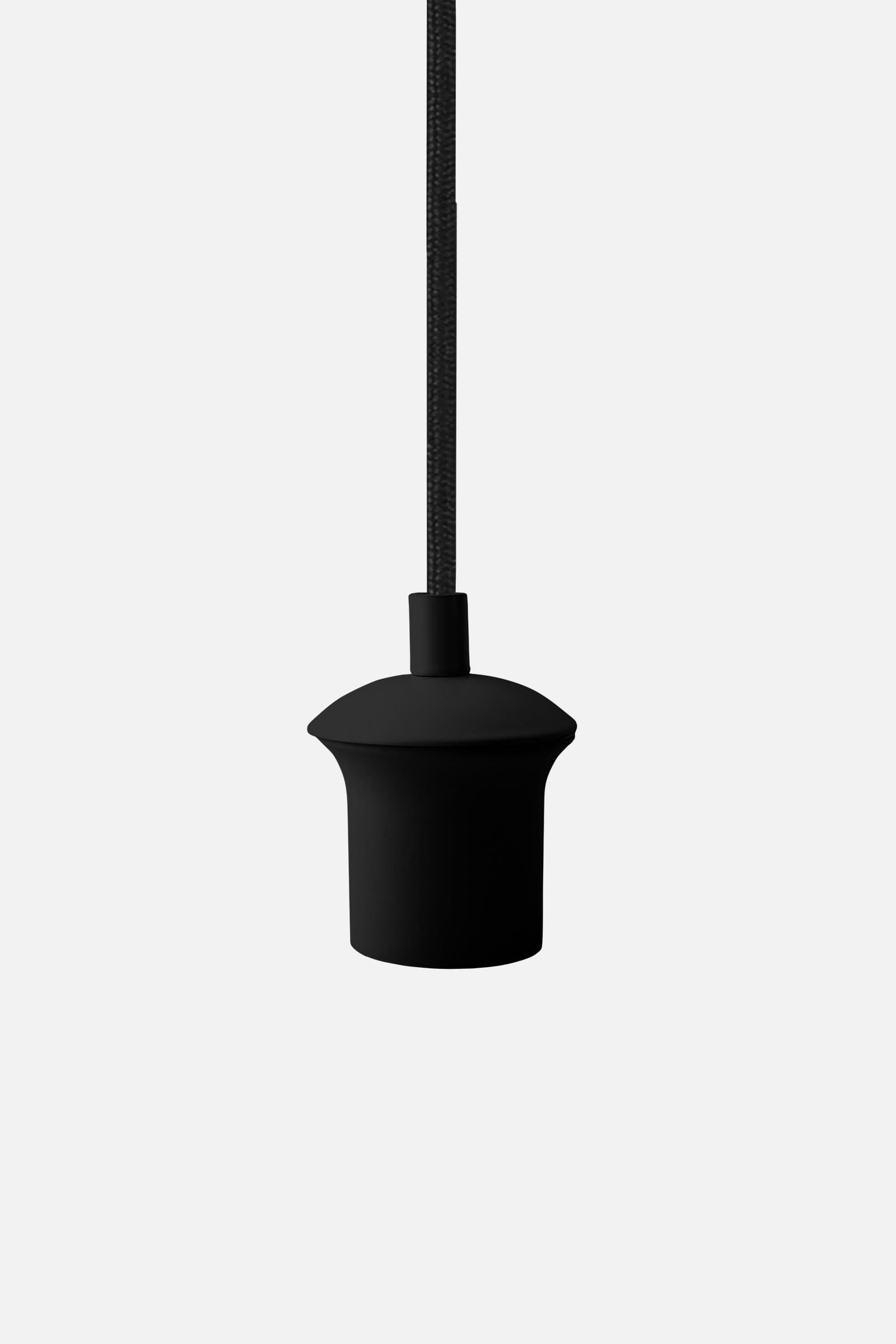 Suspension Rounded 300 cm Black