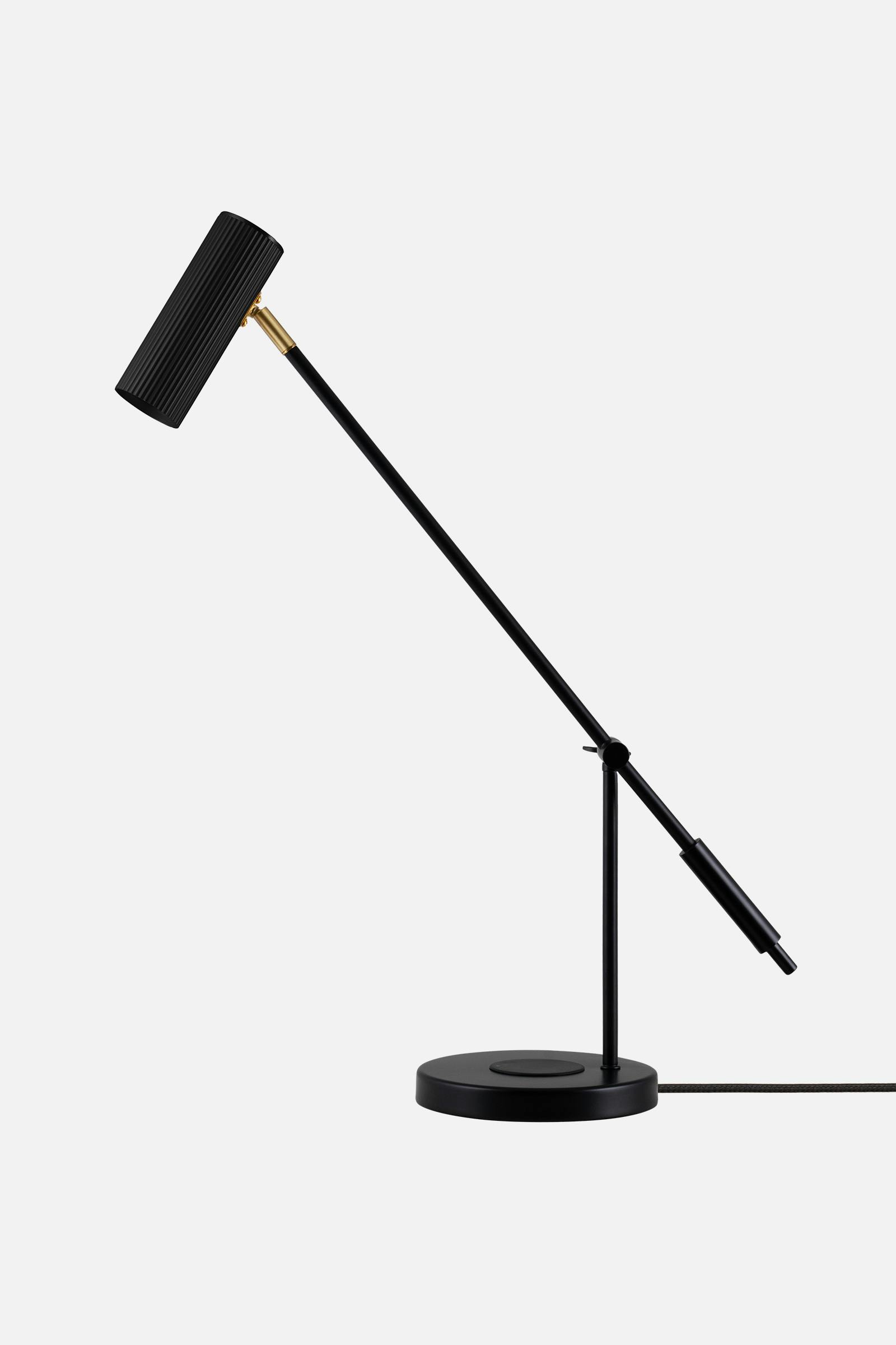 Table Lamp Hubble Read with wireless charging